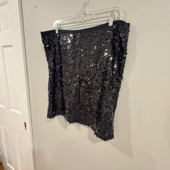 Ann Taylor Women’s Black Sequin Above Knee Length Skirt Size 14 - Picture 3 of 6